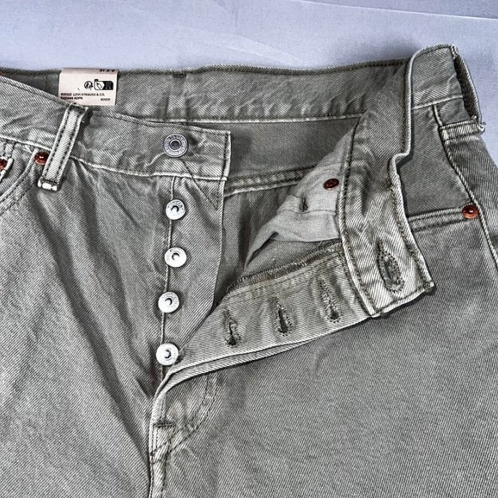 Levis 501 Button Fly Shorts Sage Green 31-32 Waist NWT Grunge Normcore Casual - Picture 4 of 11